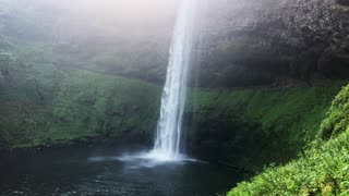 SOOTHING SILENCE @ South Waterfall! | Trail of Ten Falls | Silver Falls State Park | Oregon | 4K