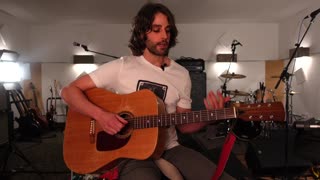 How To Play 3 Songs With The Easiest Strum Patterns