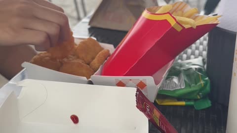 Boy Has Intense Fast Food Envy