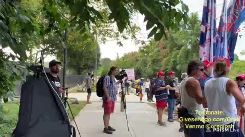 Live - Fulton County Jail - Trump Rally