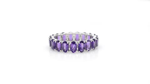Delight in the elegance of Gold Amethyst Rings