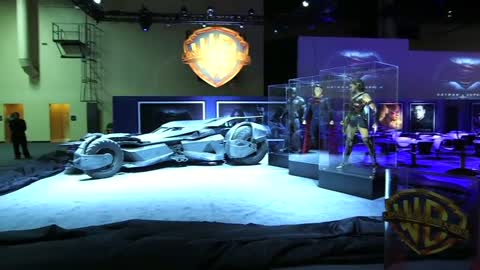 New batmobile from upcoming "Batman v Superman" unveiled