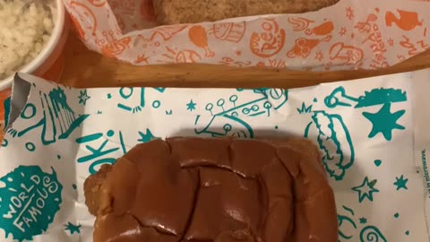 Taste Testing The New Popeyes Flounder Fish Sandwich To See If Its Still Good?