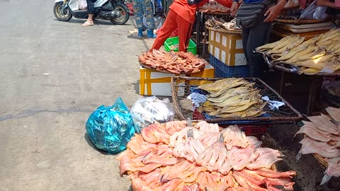 Fish market in Phnom penh