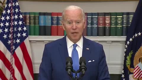 Biden SHUTS DOWN In Middle Of A Sentence, Stares Off Into Space