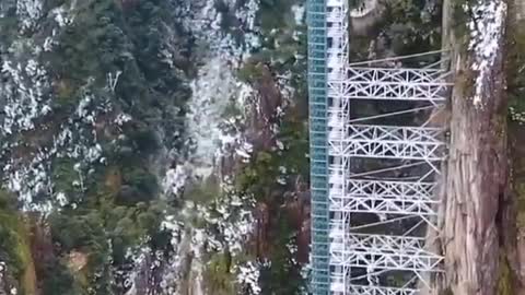 The tallest outdoor lift in the world - the Hundred Dragons Elevator