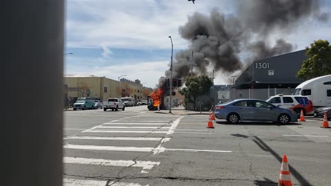 Mystery Water Truck Helps SFFD Extinguish Box Van Fire