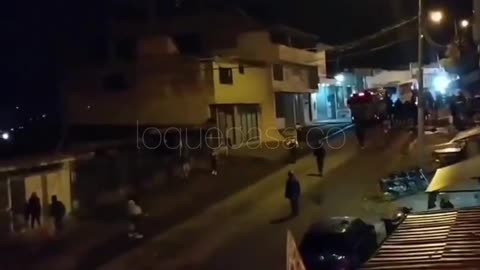 Enfrentamientos entre hinchas del Independiente Medellín y el Atletico Bucaramanga en Santander.
