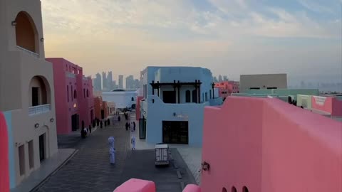 Planning a stopover in #Qatar? Here are 10 things you can do on your visit 🧳✈️🇶🇦