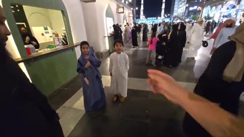 Why this little girl robbed SNEAKO’s phone in Saudi!