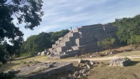 Dzibilchaltun Mayan Pyramid