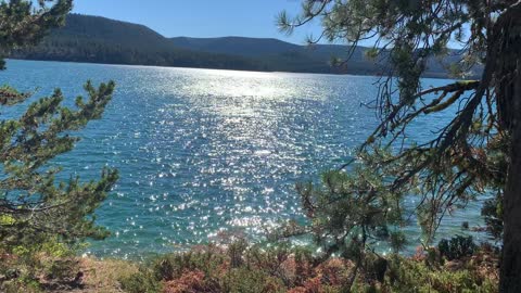 Central Oregon – Paulina Lake “Grand Loop” – Peaceful Lake