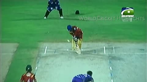 PAK WC Winning Wicket-Keeper Moin Khan's Son Azam Khan Stunning Catch During Ramzan Cricket 2019