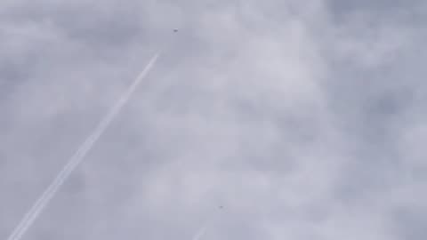 UFOS with Chemtrails SCALED UP