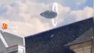 ANOTHER UFO CROSSING THE PORTAL DOES ANYONE KNOW WHERE THAT WAS