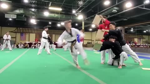 10 Year Old Nailing A 720 Triple Kick; Amazing Taekwondo Progress