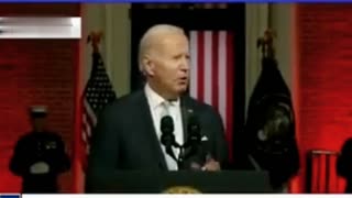 Biden's speech gets interrupted😬😬🧐