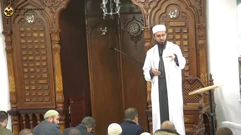 This Peterborough imam He calls Hamas "freedom fighters".
