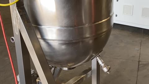 Lee 30 Gallon Scrape Surface Jacketed Kettle