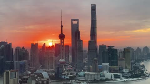 2022 The first sunrise in Shanghai, China, I wish you a prosperous New Year