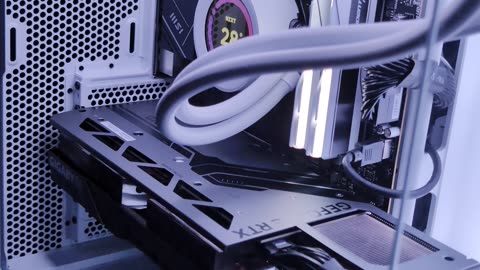 Ryzen 7800X3D, Gigabyte 4090, NZXT H6 Flow RGB White For Sale!