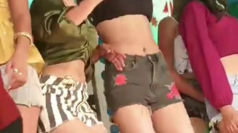 Hot sexy girl dance video viral