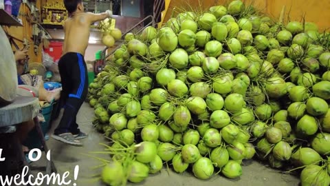 Discover Bangkok's Coconut Cutting Master & Processing Plant – Thailand's Coconut Wonder