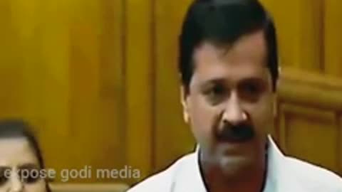 Pm Narendra modi insulted by Cm arvind kejriwal