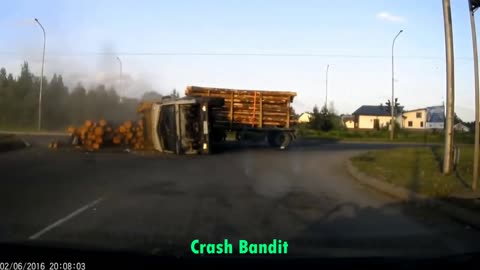 Driving Fails! Car Crash Compilation!!