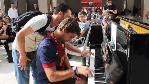 Two Strangers Improvise An Incredible Piano Duet At Train Station