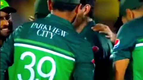 Unbelievable catch of Shadab Khan