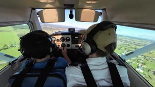 10 year old handles windy take off