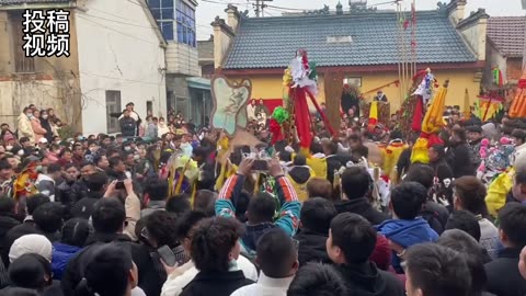 "The Mystical World of Folk Buddhism: Exploring the Fascinating Practices and Beliefs of the People"