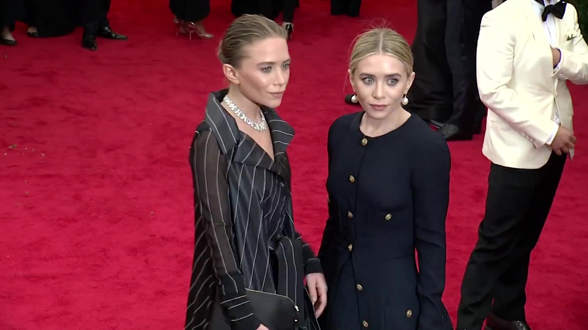 Mary-Kate and Ashley Olsen gave heartfelt speech to make amends with 'Full House' cast after Bob Saget's death