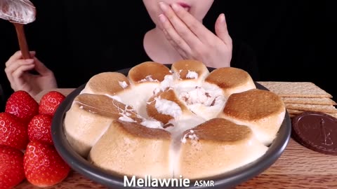 ASMR MUKBANG｜NUTELLA S'MORES DIP, STRAWBERRY, CHOCOLATE EATING SOUNDS