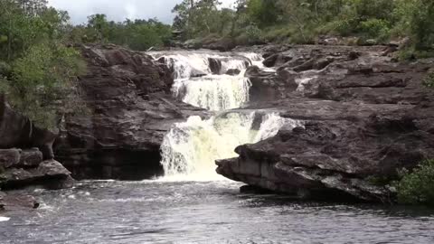 Turismo en Colombia: Caño Cristales, el río de los 5 colores [Video]