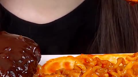 Spicy Fire Noodles, Cheese Hamburger Steak #zoeyasmr #zoeymukbang #bigbites #mukbang #asmr #food #먹방