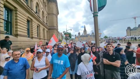 This was the scene on June 24th. Muslims PROTESTING outside Justin Trudeau's office