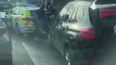 Human Pit Maneuver Used In London