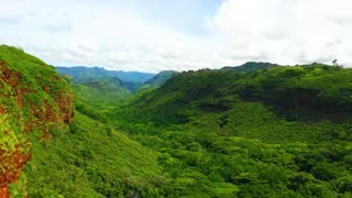 FLYING OVER HAWAII -