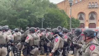 UT Austin Police Breaking Up Protest Gathering