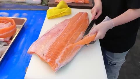 How To Fillet a Whole Salmon | Sashimi & Sushi -Taiwanese street food8