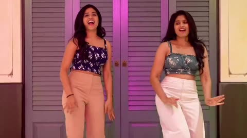 Hot sexy babes duet for trending song