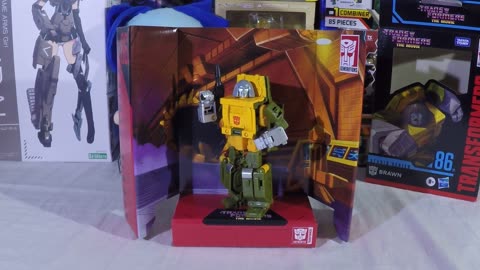Transformers Studio 86 Brawn unboxing and conversion