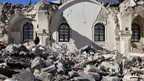 Turkey rages at shoddy construction after 'earthquake-proof' homes topple