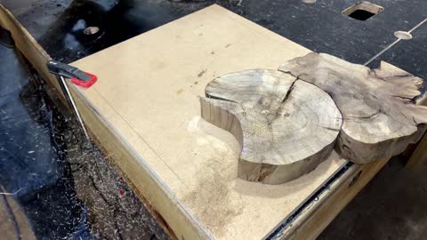 WOODWORKING Making a cutting board.