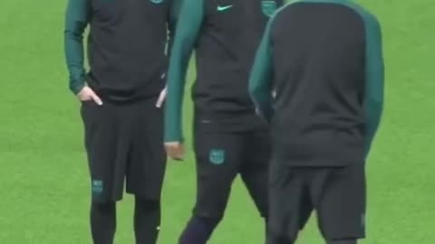 Suarez annoys Neymar in front of MessiOO #shorts#football #soccer #messi #neymar #suarez