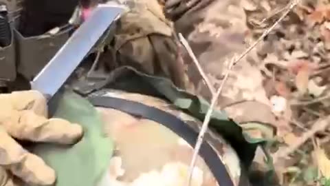 Helmets like in World War II,” the Ukrainian defender showed