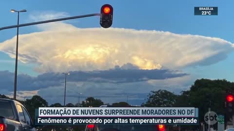 Formação de nuvens surpreende moradores no Distrito Federal | SBT Brasil (19/01/22)