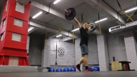 Guy At The Gym Lifting Heavyweight BACKWARDS, Insane!!